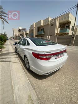 هيونداي أزيرا